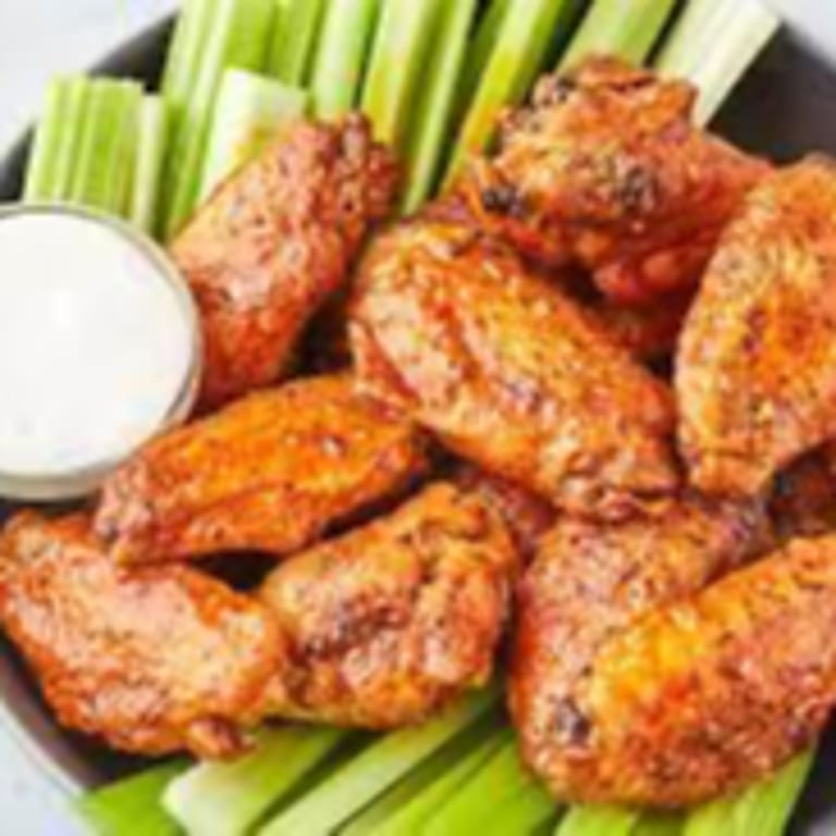 Delicious Chicken Wings: A Crowd Favorite
